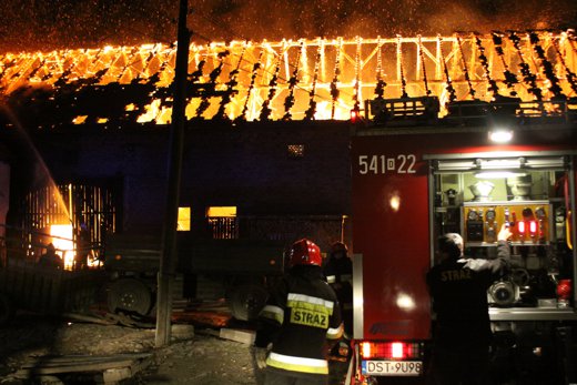 W nocy z niedzieli na poniedziałek (23 kwietnia) około godziny 2.30 zapaliła się stodoła przy ul. Strzelińskiej w Przewornie