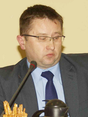 Starosta Marek Warcholiński odpierał zarzuty opozycji