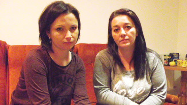 O przebiegu leczenia Ani w Stanach Zjednoczonych opowiada Katarzyna Kozioł, bratowa (z lewej) oraz Małgorzata Burek, siostra