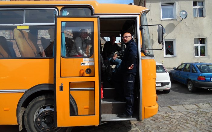 Policjanci skontrolowali 9 autobusów. Foto: KPP Strzelin