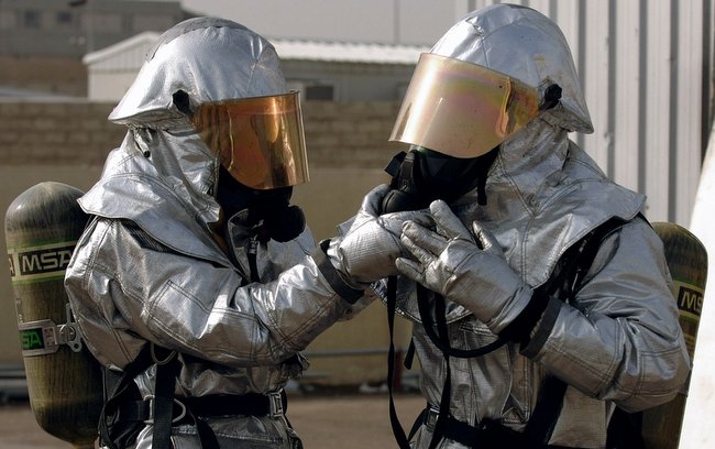 Pracownicy usuwający azbest powinni chronić drogi oddechowe. Foto: pixabay