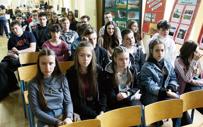 Uczniowie poznali szeroką ofertę edukacyjną CKZiU w Strzelinie