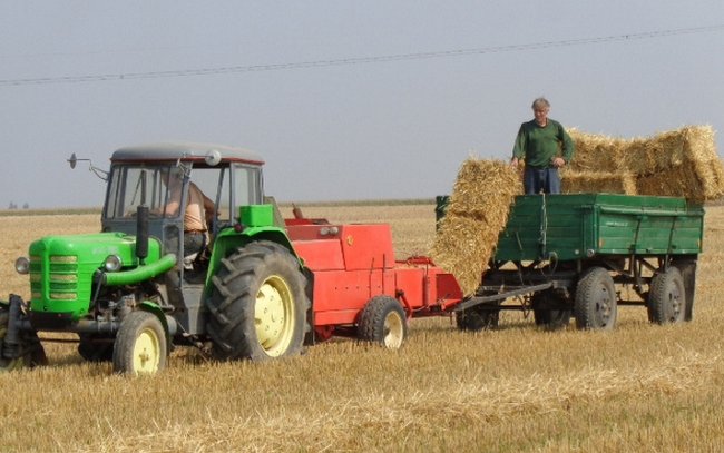 Inspektorzy KRUS-u będą odwiedzać gospodarstwa rolne i doradzać w kwestiach bezpieczeństwa pracy. Foto: KRUS OR Wrocław