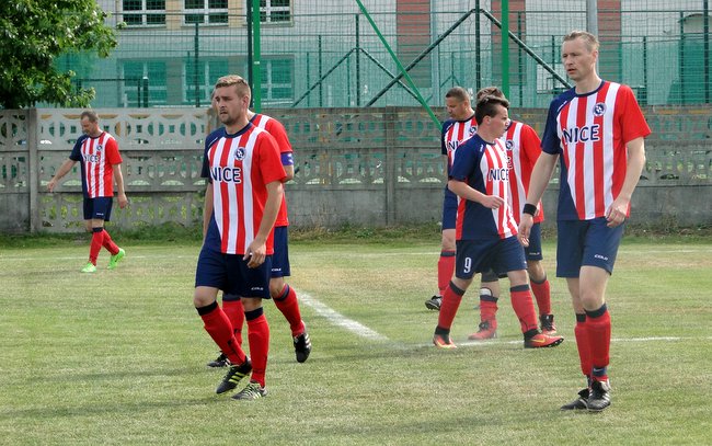 Piłkarze z Borowa na koniec sezonu zdobyli pięć goli