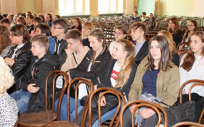 W konferencji wzięli udział uczniowie szkół z powiatu strzelińskiego