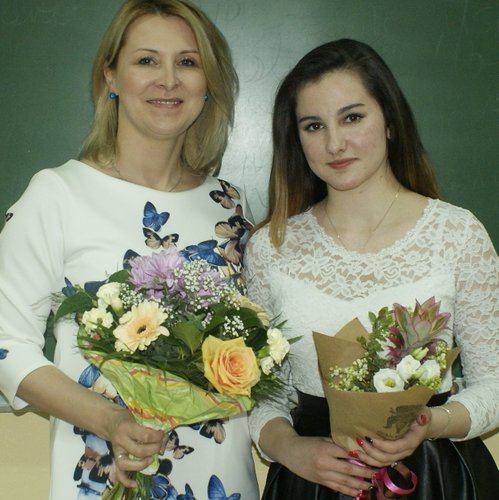 Weronika Zarzycka ze swoją wychowawczynią Agnieszką Świrską Grażyna Chrostowska 