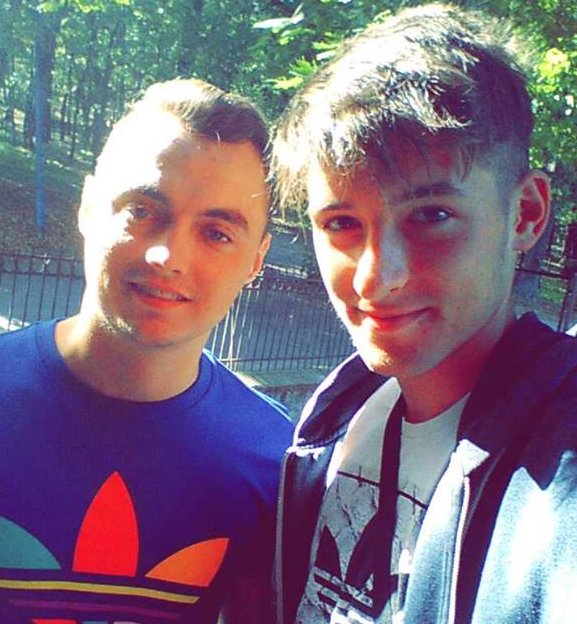 Michał Masłowski (po lewej) i Szymon Kuśnierz. Czy młody napastnik pójdzie śladami znanego wychowanka Strzelinianki?