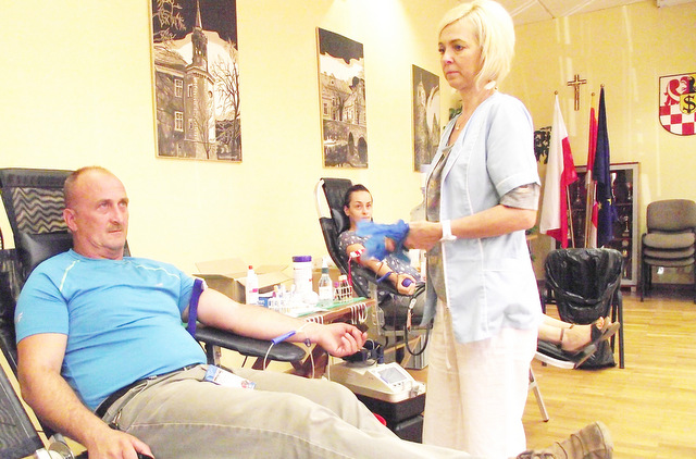 W akcji krwiodawstwa wzięło udział ponad 30 osób. Zebrano blisko 15,5 litra krwi