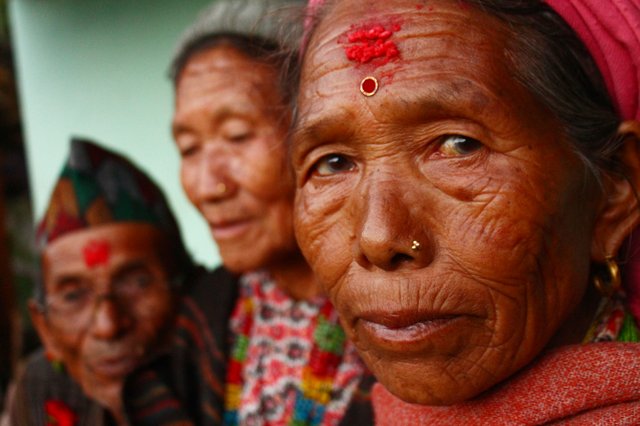 Setki tysięcy Nepalczyków w wyniku trzęsień ziemi straciło dach nad głową i potrzebuje teraz pomocy. Foto: Mateusz Chamuczyński