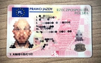 Miał lewe prawo jazdy