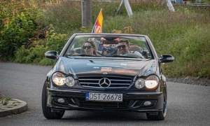 Sto kabrioletów, jedno serce