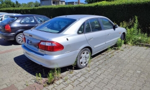 Kolejne porzucone auta?
