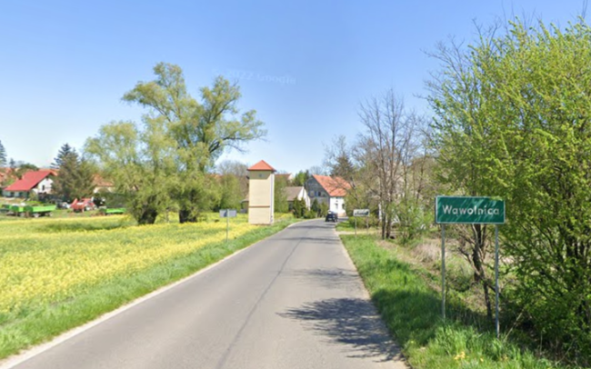 Wąwolnica. Co dalej z działką po sprzedaży przez KOWR?