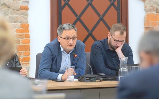 Burmistrz zarzuca radnym „polityczną amnezję”