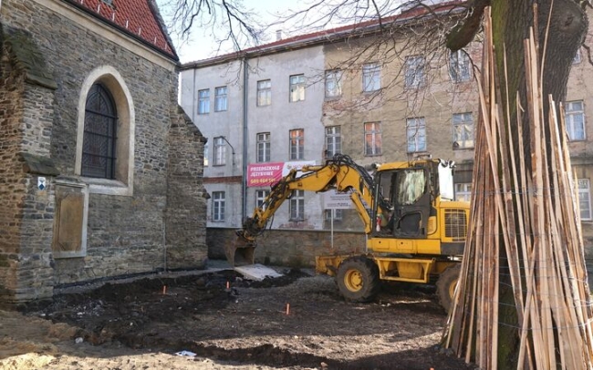 Zmiany przy najstarszym zabytku Strzelina