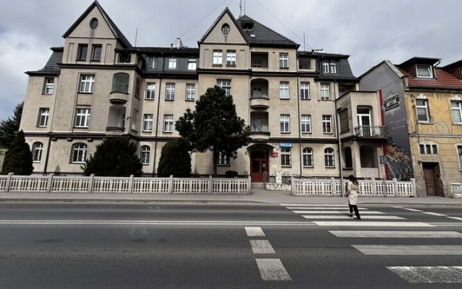 Alarm bombowy w Strzelinie. Sprawą zajmuje się policja