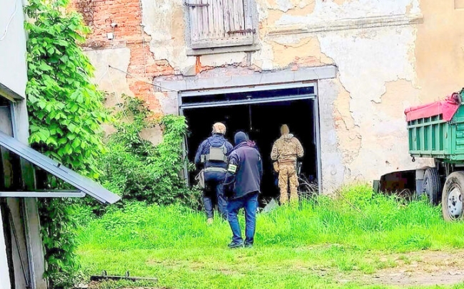 Zatrzymano dwie osoby