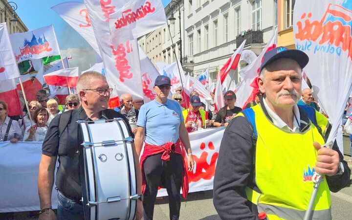 Jak podają organizatorzy w marszu pod hasłem „Razem dla Polski i Polaków” wzięło udział około 230 tys. osób. Fot. MS