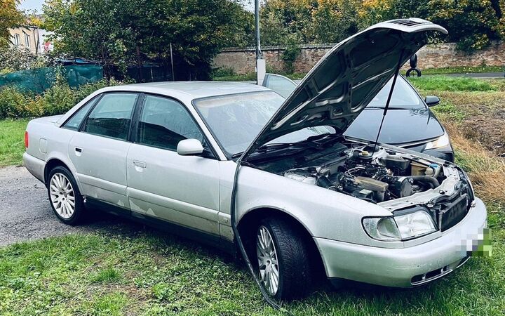 Sprawdzenie w policyjnych systemach wykazało, że w trakcie zatrzymania sprawca użytkował samochód marki Audi, który figurował jako utracony, a zgłoszenie jego kradzieży nastąpiło w Komisariacie Policji Wrocław Psie Pole. Fot. Policja Dolnośląska