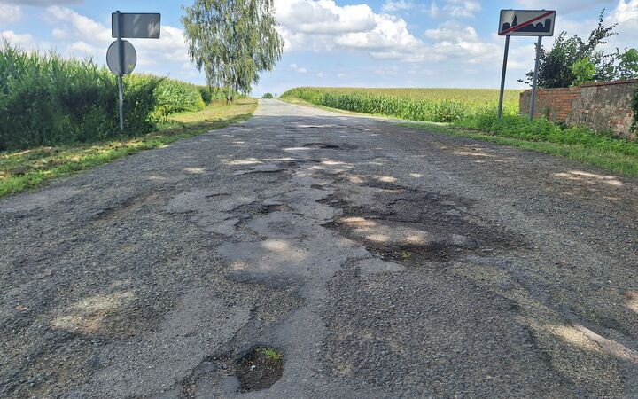 Sołtys będzie zabiegał o remont drogi