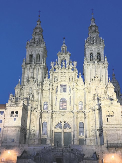 Cel wędrówki pielgrzymów - katedra w Santiago de Compostela w północno-zachodniej Hiszpanii.  Fot. archiwum prywatne