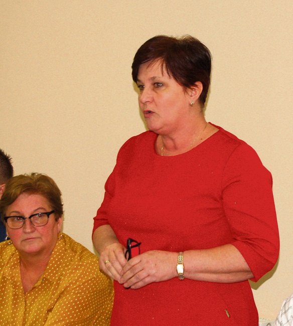 Radna Małgorzata Krzesińska miała uwagi do pracy przewodniczącego rady Henryka Muszyńskiego