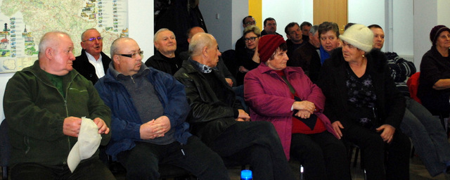 Obradom Rady Gminy Kondratowice przysłuchiwało się liczne grono zainteresowanych mieszkańców