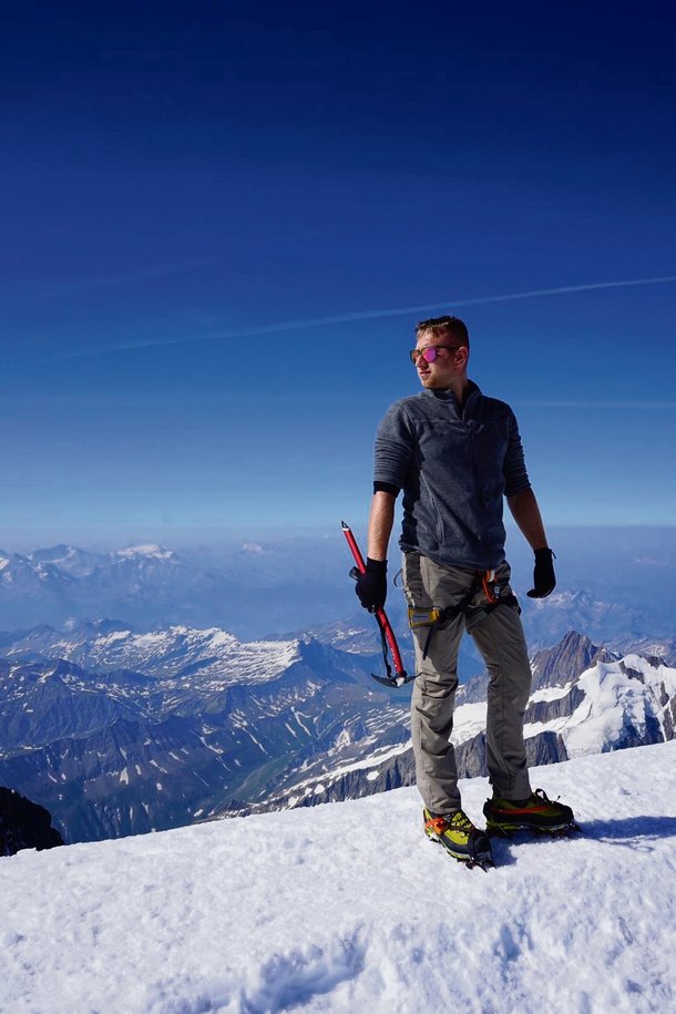 Ze szczytu Mont Blanc rozciąga się widok na całe Alpy. Dla Pawła Wojtowicza było to piękne uczucie wolności i radości