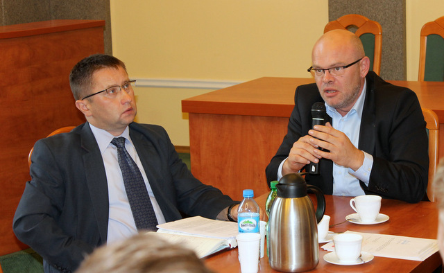 - Będą to dwie zbliżone organizacyjnie jednostki - mówił dyrektor USK Piotr Pobrotyn (z prawej)