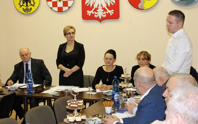 Przewodnicząca RGK Maria Karakow (z lewej) życzyła mądrych decyzji i konstruktywnej krytyki w Nowym Roku