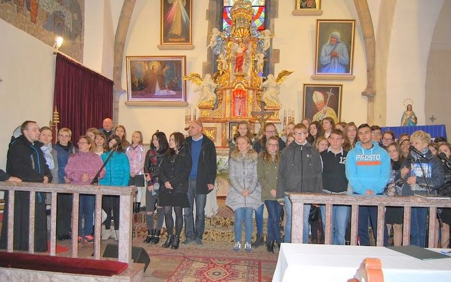 Przegląd piosenki religijnej w Prusach stał na wysokim poziomie (fot. ZSP Prusy)