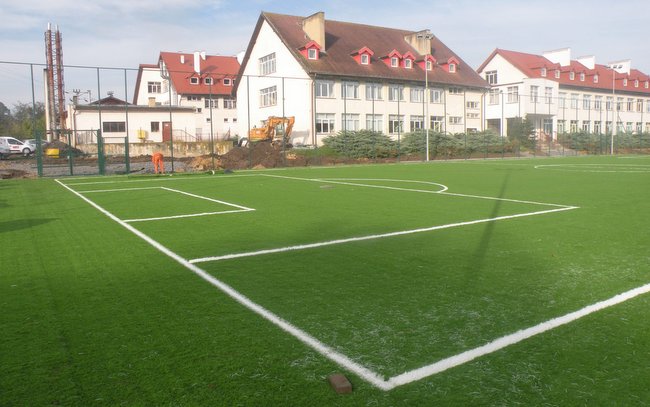Nowoczesny orlik będzie jednocześnie boiskiem szkolnym i obiektem dostępnym dla wszystkich mieszkańców. Foto: UG Przeworno