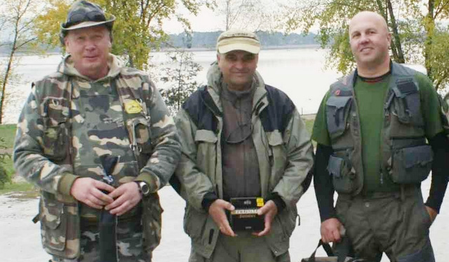 Zwycięzcy zawodów wędkowania z łódki (od lewej): Marcin Buczko, Józef Wyspiański i Piotr Stojowski 