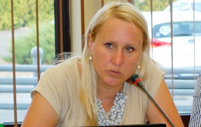 Radna Magdalena Krupa spytała o powód zmniejszenia wydatków związanych z programem PL13
