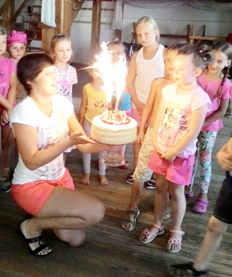 Jedna z uczestniczek, Marysia Łuczyk, obchodziła w tym dniu szóste urodziny