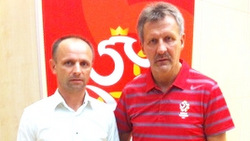 Trener Jacek Opałka i były selekcjoner reprezentacji Polski Stefan Majewski