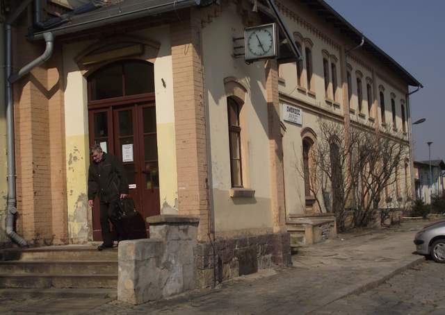 Gmina Strzelin zamierza przejąć strzeliński dworzec jeszcze w tym roku