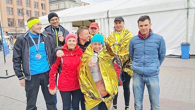Strzelińscy uczestnicy Cracovia Maraton już na mecie