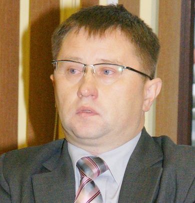 - Nowelizacja budżetu powiatu jest konieczna - uważa Marek Warcholiński, starosta strzeliński